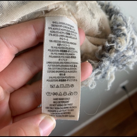 Free People Faux Fur Vest - Picture 9 of 12